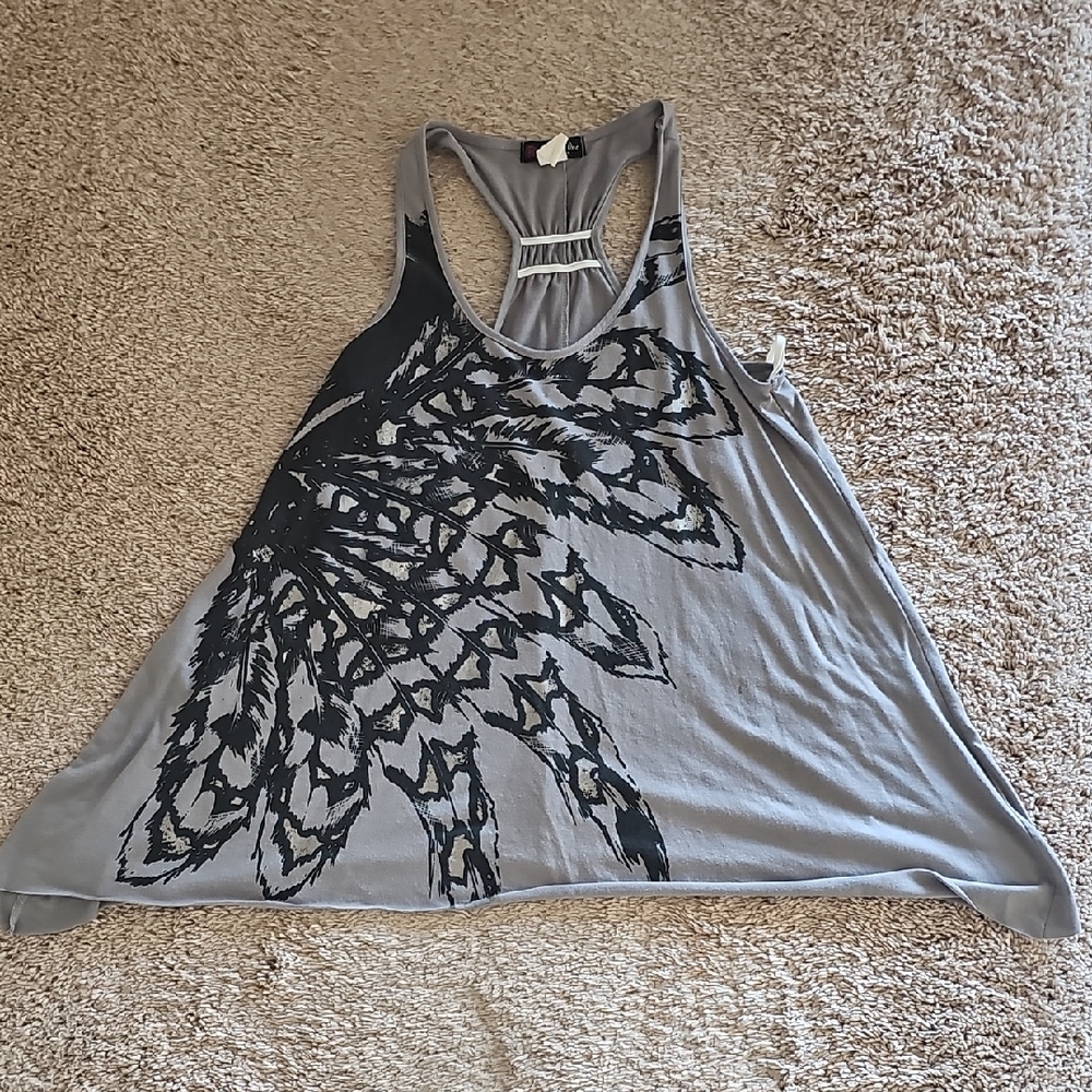 Stylish Gray Women's Top with Black Pattern